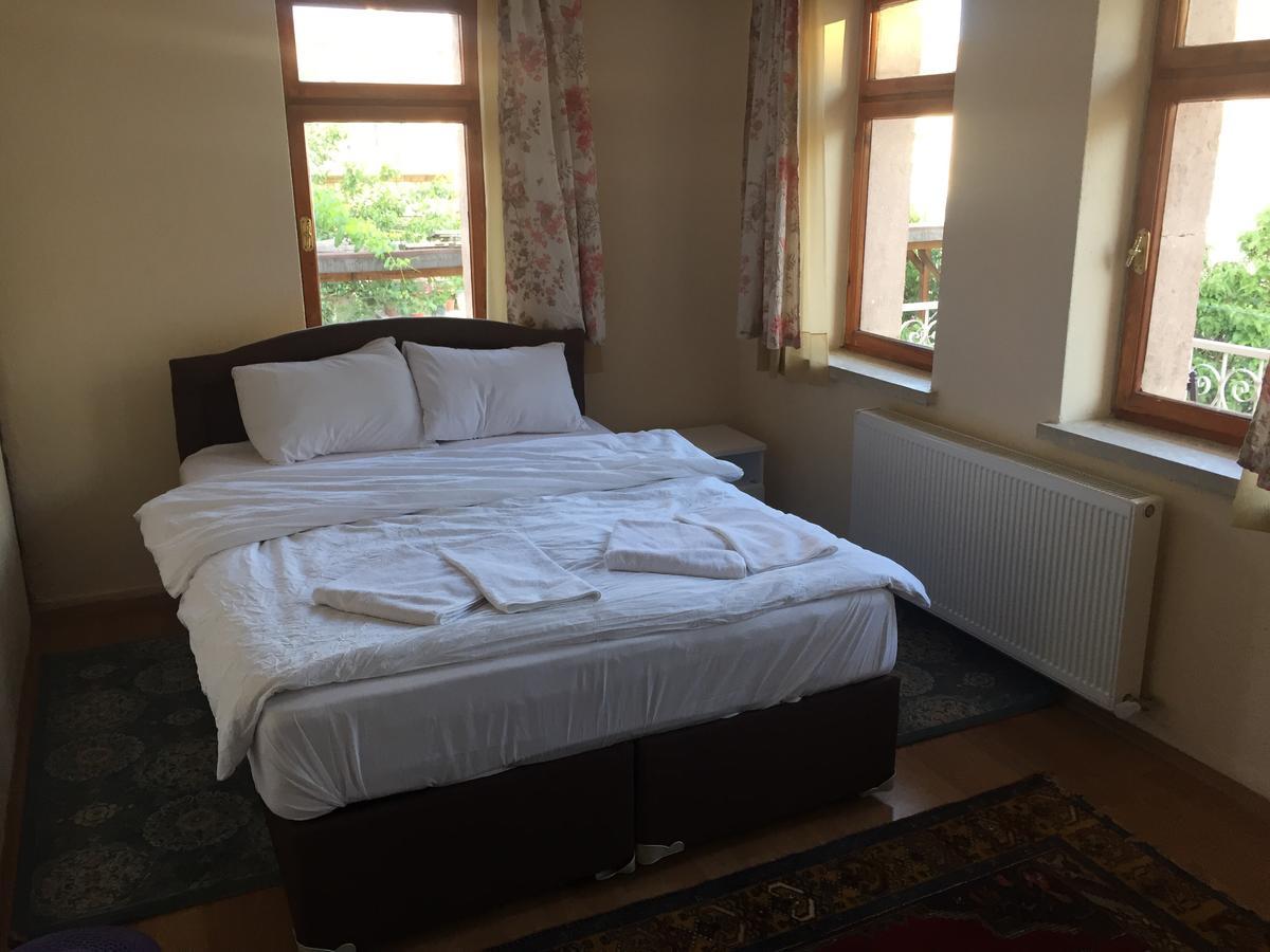 לינה וארוחת בוקר גורמה Cappadocian Special House (Adults Only) מראה חיצוני תמונה